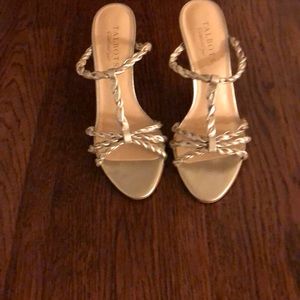 Lovely gold leather high heels.